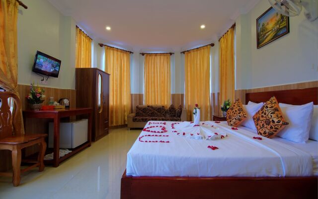 Kirin Marry Angkor Villa