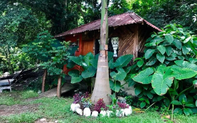 Cabañas y Casas del Árbol La Huerta