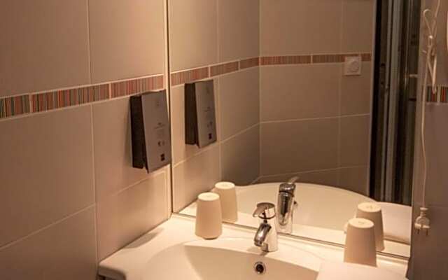 lhotel