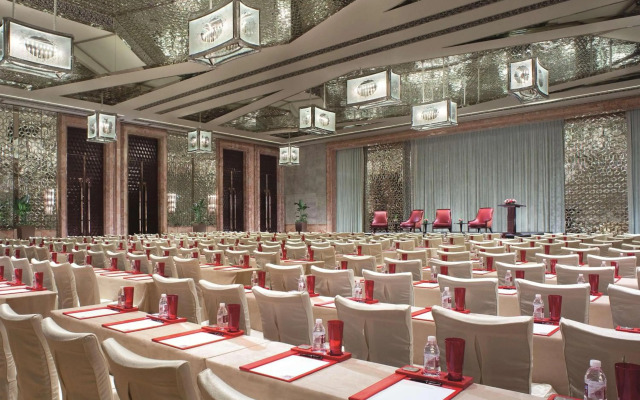 The Ritz-Carlton Shanghai, Pudong