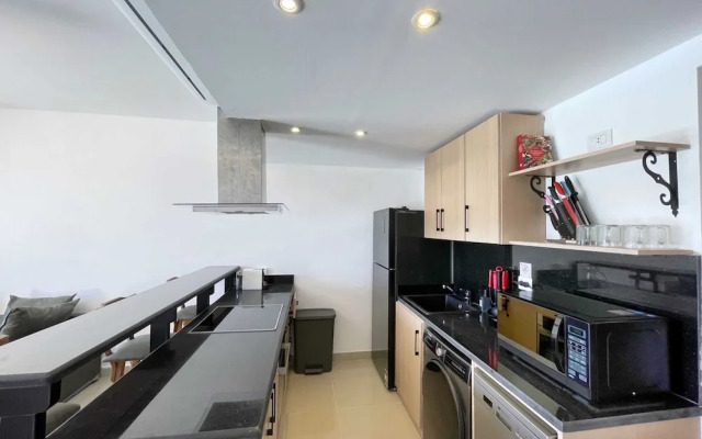 Refreshed & Uplifted 2 BDR @ G Cribs