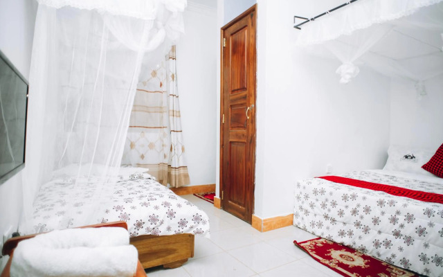 Arusha Giraffe Lodge