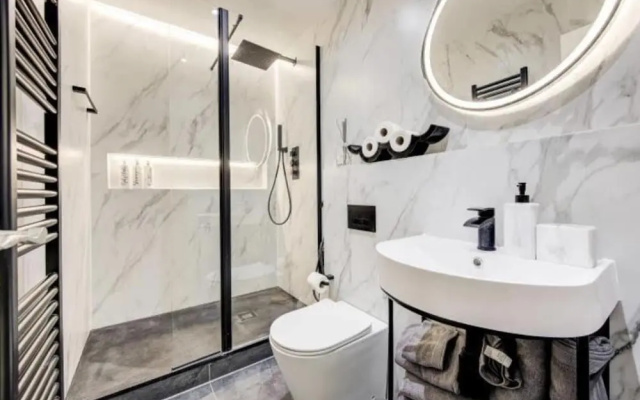 Chelsea - 2bed Apartment - Sleeps 4 - Pet Friendly