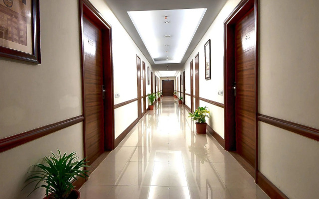 The Golden Palms Hotel And Spa