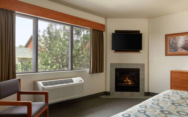 AmericInn by Wyndham Havre