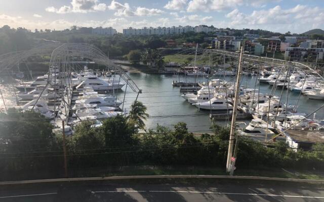 Oasis Luxury Penthouse with Ocean and Marina Views