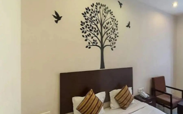 Regency Square Hotel