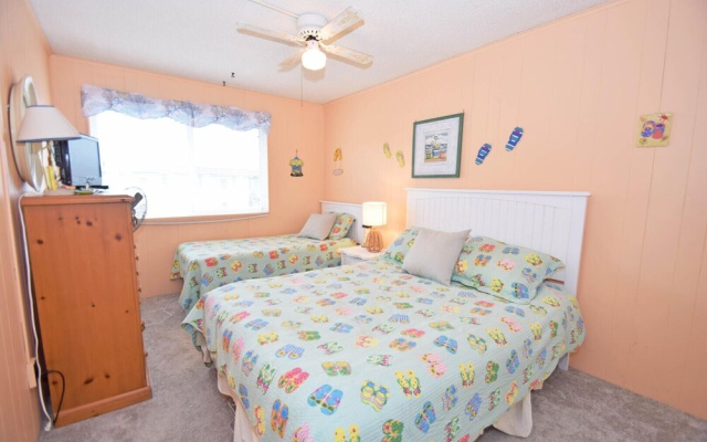 Bridgepoint Ii 201a 2 Bedroom Condo