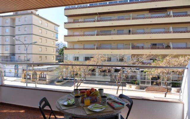 RNET - Puerto Simona 05 - Roses Costa Brava