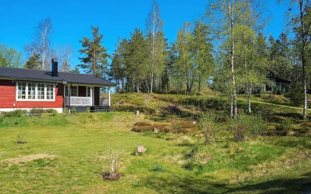 Idyllic Lakeside Retreat in Munkedal-by Traum