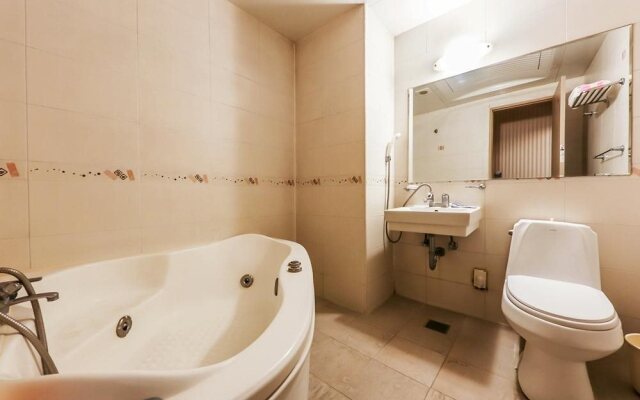 Cheongju Coco Hotel