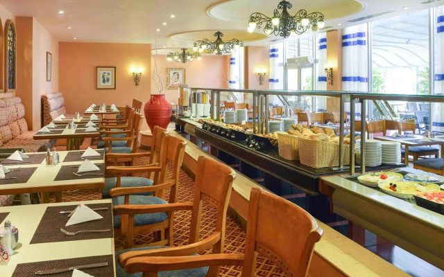 Mercure Ismailia Forsan Island Hotel