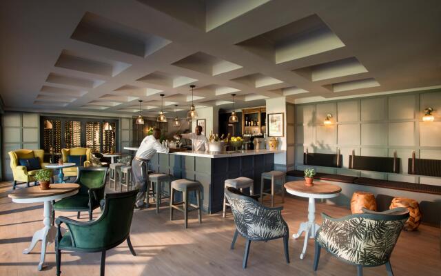 Anantara Stanley & Livingstone Victoria Falls Hotel