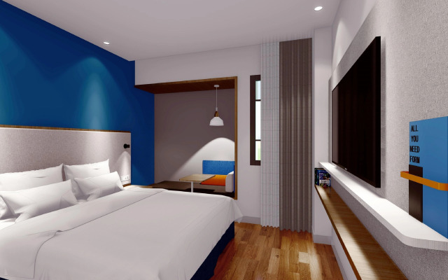 Holiday Inn Express Shanghai Pudong Airport