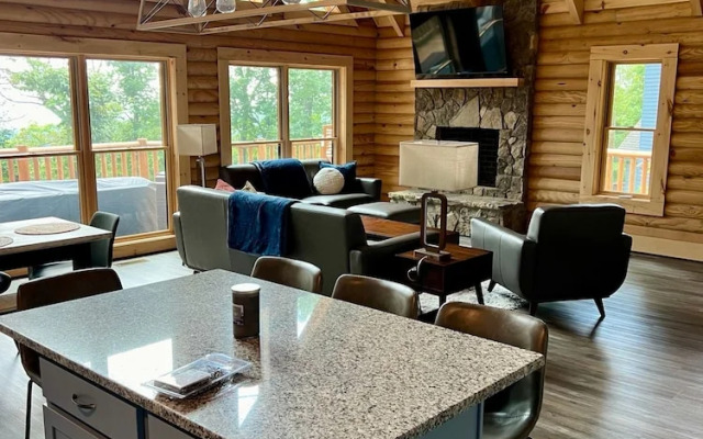 Wintergreen Chesnut Hot-tub Arcade Fireplace