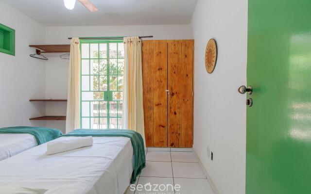 Apto com piscina prox da Praia de Araçaípe ADM0104