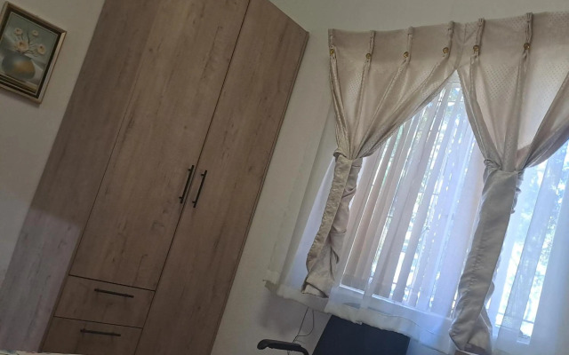 Moonlight Guesthouse