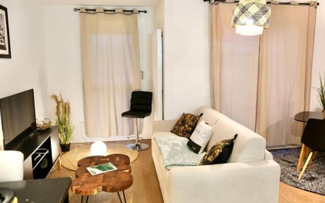 T2/Hyper centre La Teste/5 mins port et marché!