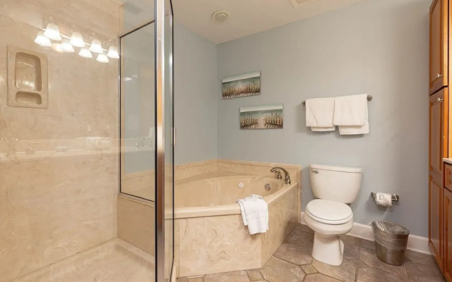 Phoenix Ix 502 2 Bedroom Condo