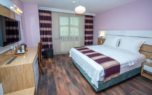 Tok Epi̇k Hotel
