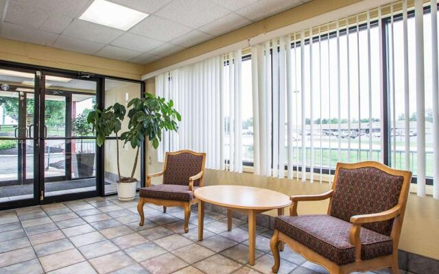 Relax Inn Saint Charles