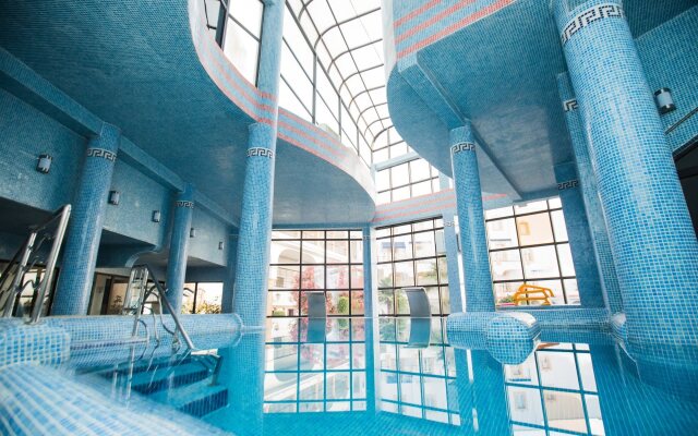 El Minzah Hotel
