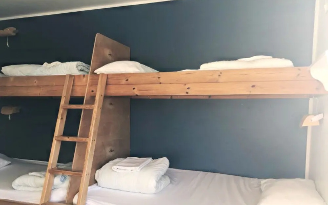 Vagnsstadir HI Hostel