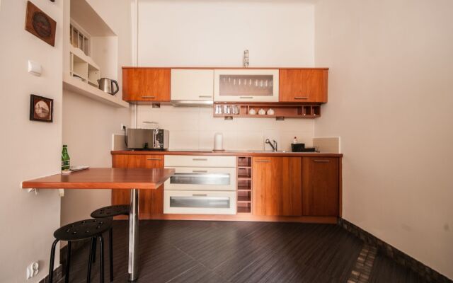 Elegant Apartment Old Town V