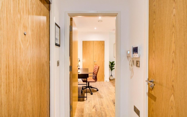 Hybrid Resi Greenwich