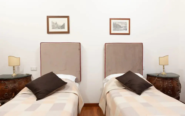 Elegant Salandra Suite