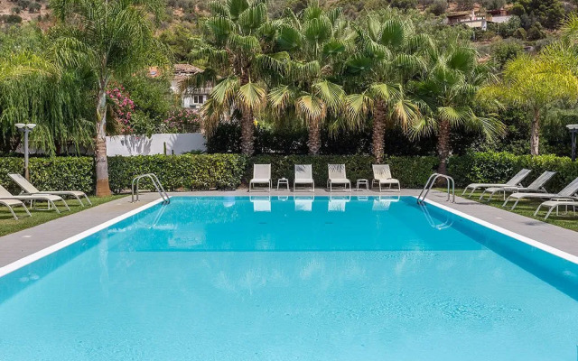 Baia Marticana Residence Hotel