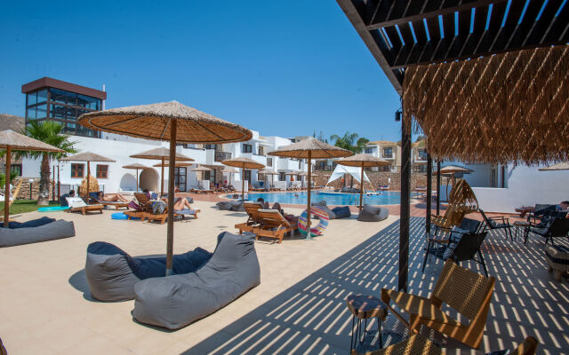 Costa Lindia Blue Star - Adults Only
