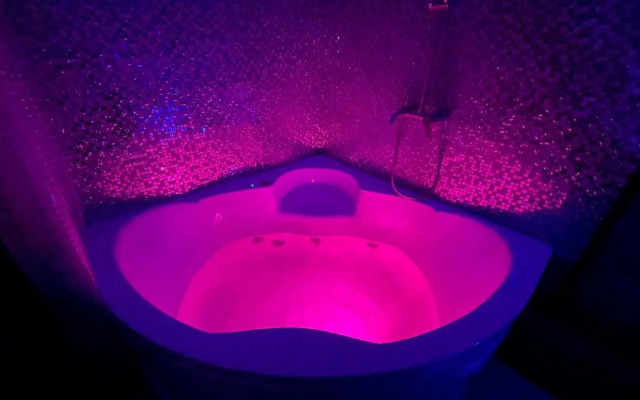 Sweet Home (Свит Хоум) на улице Холмогорова 15а