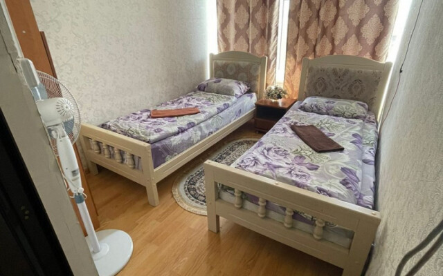 Hostel Vstrecha