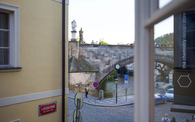 18th CENTURY BAROQUE RESIDENCE