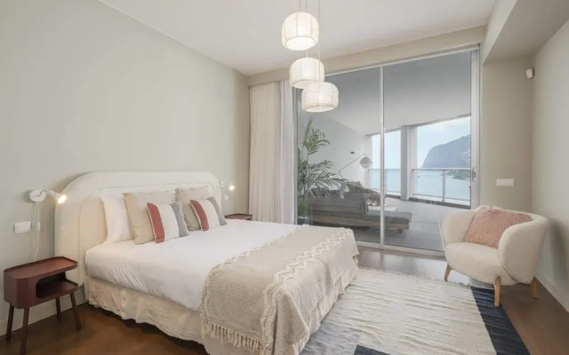 Luxury, Elegance and sea View - Madeira Palace I