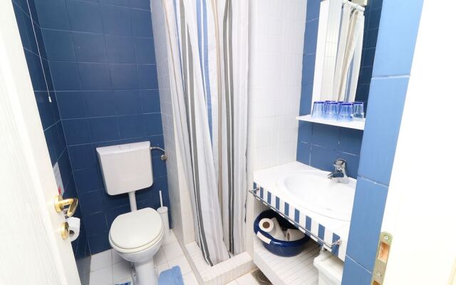 Apartments Trstenica