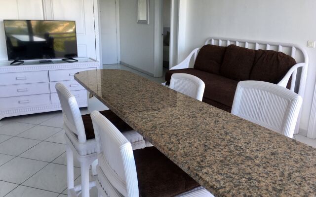 Sapphire Beach Club Resort