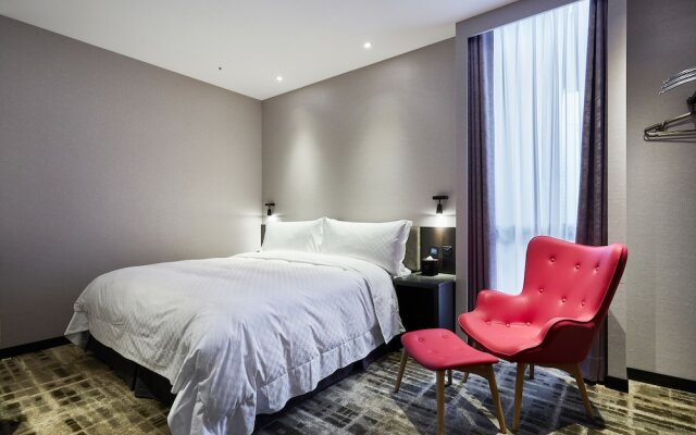 THE Tango Hotel Taipei Shilin