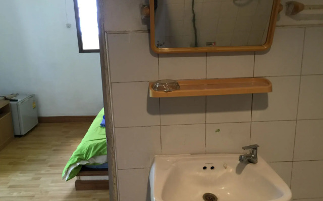 Lonely Beach Pool Resort