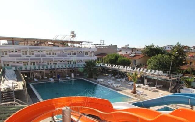 Ozkaptan Aqua Park Otel