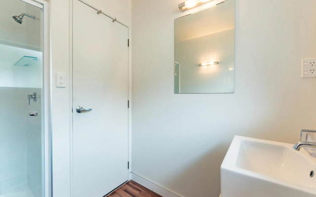 Sea Spray Suites