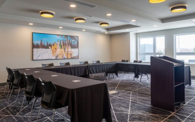 Microtel Inn & Suites By Wyndham Boisbriand
