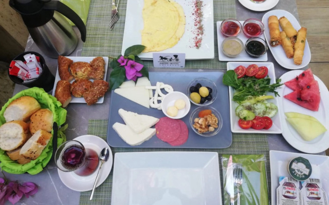 Ascot Hotel Buyukada