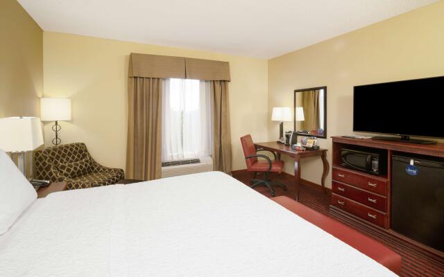 Hampton Inn Covington, GA
