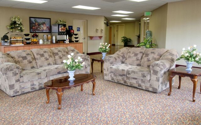 H3 Inn & Suites LAX Airport