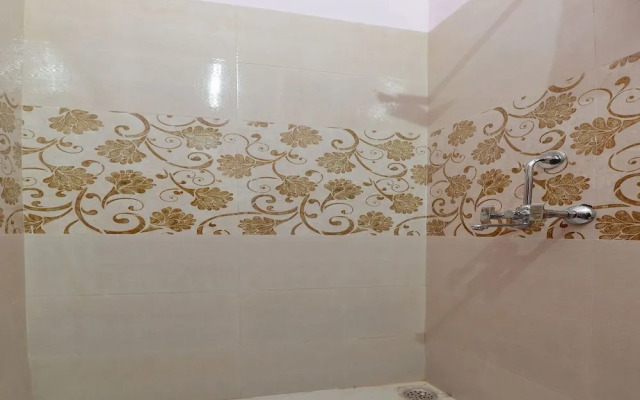 Hotel MJ By OYO Rooms