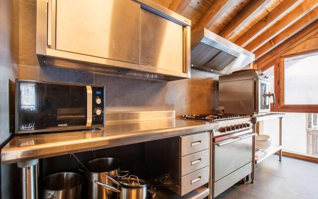 Lush Chalet in Champagny en Vanoise with Sauna