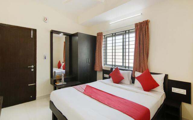 CAPITAL O 23461 Champion Lotus