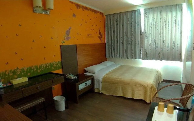 Toong Mao Kao Shang Ching Hotel